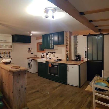 Studio En Lisiere De Foret Bramans Exterior foto